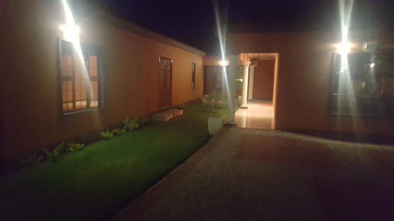 Mathlyn Guest House Φράνσισταουν Εξωτερικό φωτογραφία